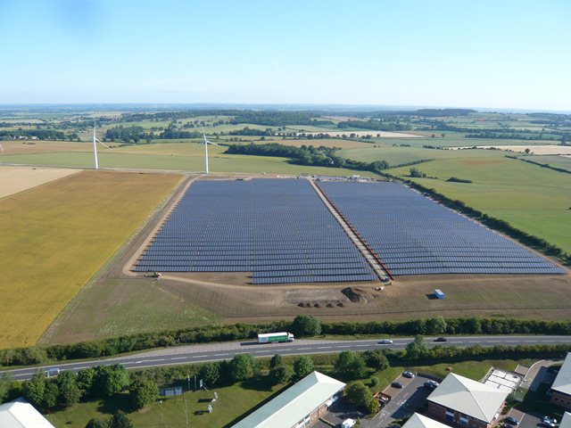 UK Co-op’s Solar Farm Local Share Offer a Success